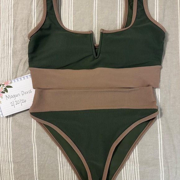LainSnow Green and Tan Bikini